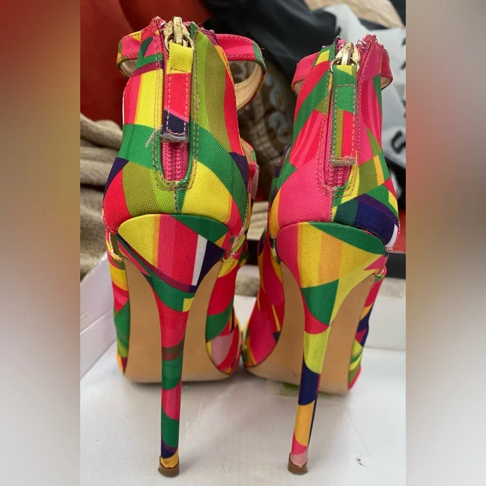 Size 10 Multi Colored stilettos - Picture 3 of 3